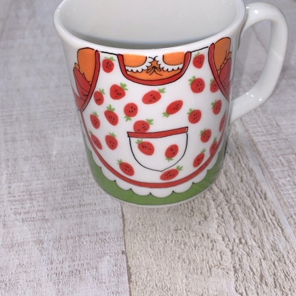 Vintage Japan ceramic stacking mug strawberry girl